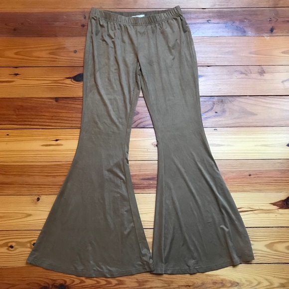 A'Reve Beige Suede Stretch Flare Pants, EUC, L - Picture 3 of 10